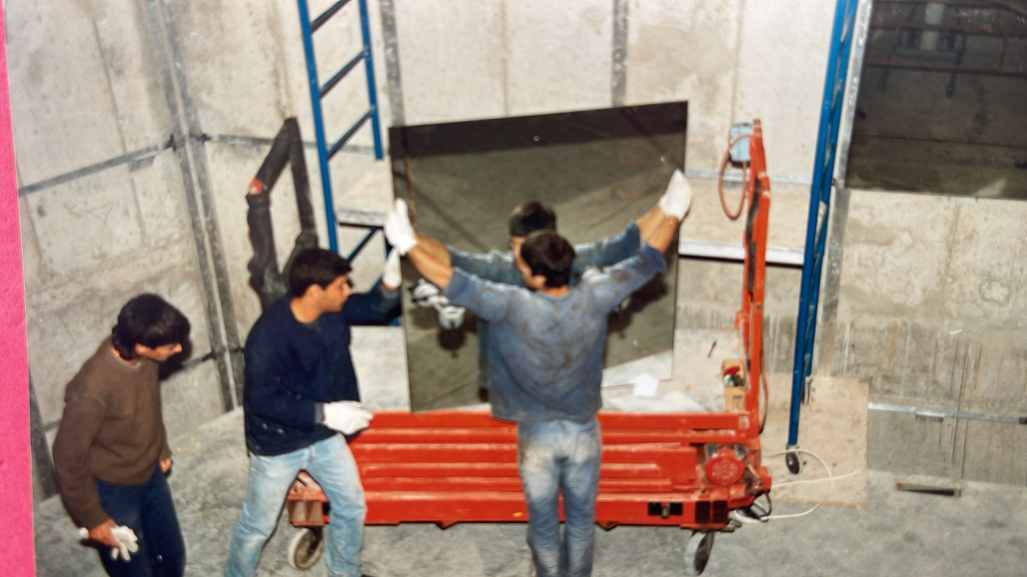 1763562147871-dem39es36k7